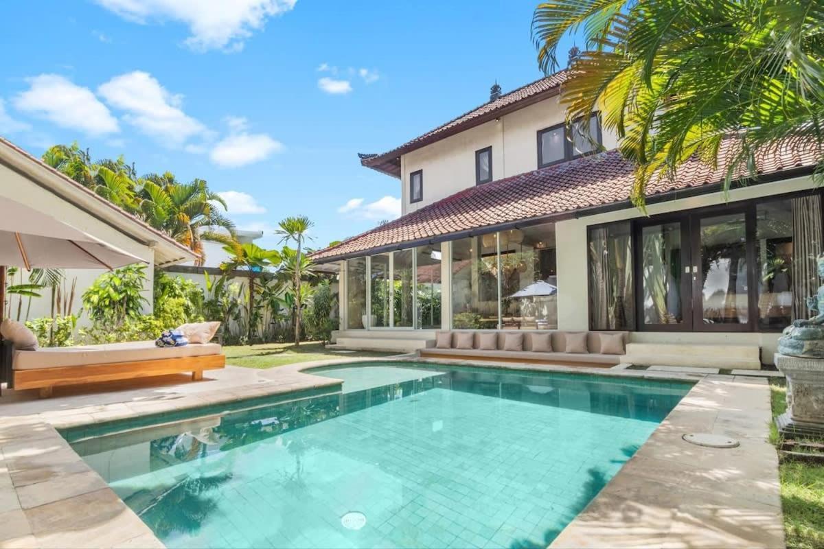 Villa New York - 4 Bdr Pool Luxury Villa, Next To The Forge Bali Seminyak Exterior foto